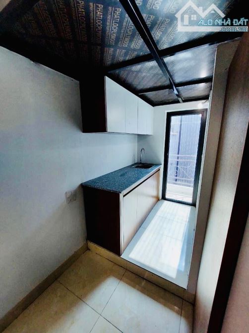 Bán chung cư mini,căn hộ dịch vụ Mễ Trì ngõ nông,ô tô gần,sổ vuông,giá 23 tỷ
