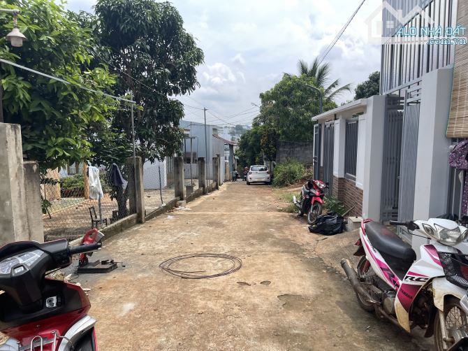 💥Đất 2 mặt tiền TC 5*20m,hẻm 22 Lương Thế Vinh,gần Ecopark,nhiều lô khác