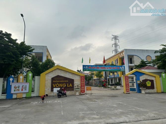 BÁN 42M  ĐẤT ĐẠI ĐỘ VÕNG LA ĐÔNH ANH