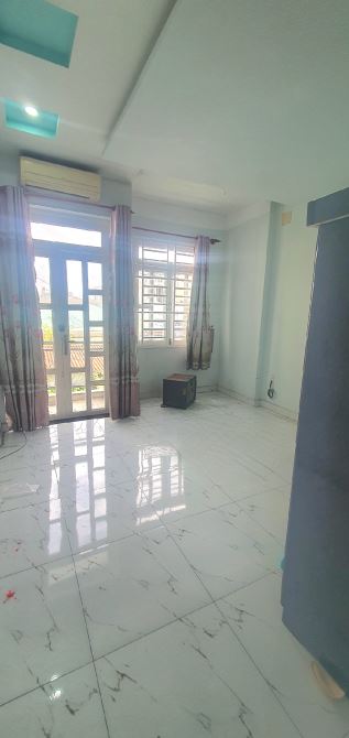 BÁN NHÀ ĐẸP SÁT HƯƠN.G LỘ 2 - NGÃ TƯ 4 XÃ - 5PN - ( 4X15M )