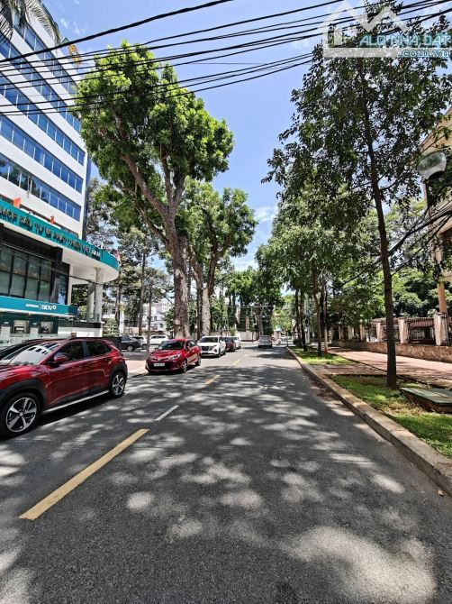 BÁN CĂN GÓC 2 MẶT TIỀN NGUYỄN DU_SÁT BIỂN CHỈ 100M_VỊ TRÍ CỰC HIẾM_26.5 TỶ