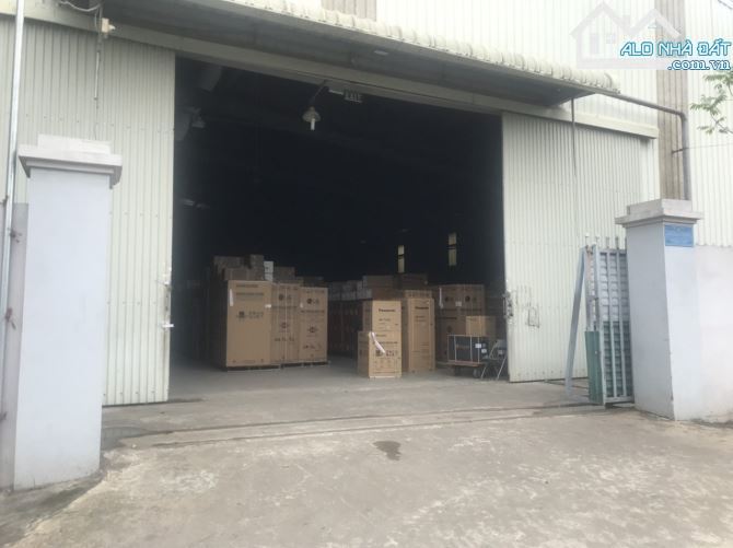 Bán Kho Xưởng Trục Chính Xuân Nê, Nay Thuộc Ngọc Hồi, DT 137m, Kinh Doanh, Sổ Vuông Đẹp.