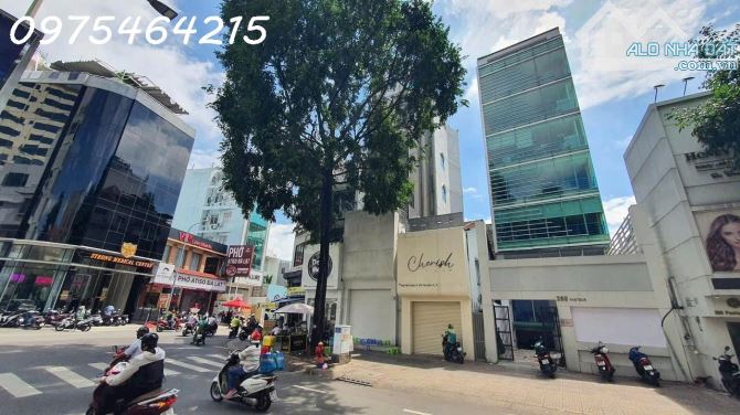 BÁN NHÀ 5 LẦU – TRỐNG GIAO NGAY – PASTEUR, Q.3