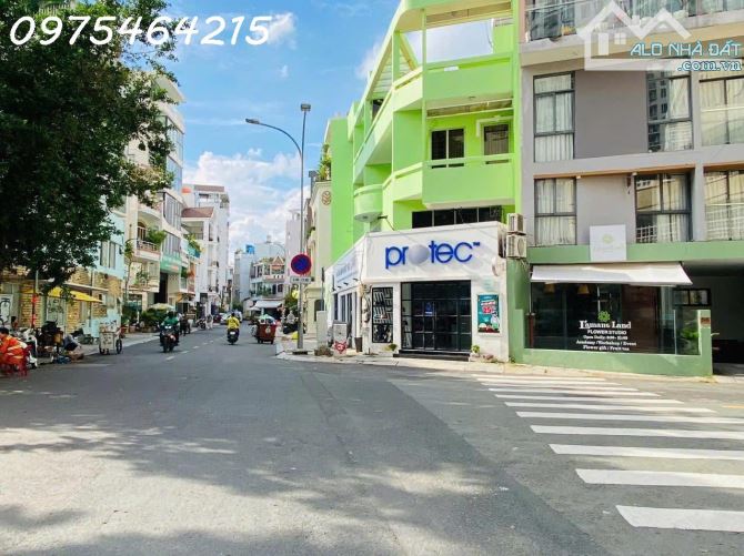 CHDV 20 PHÒNG – HẦM 6 TẦNG – TRẦN QUÝ KHOÁCH, TÂN ĐỊNH, Q.1