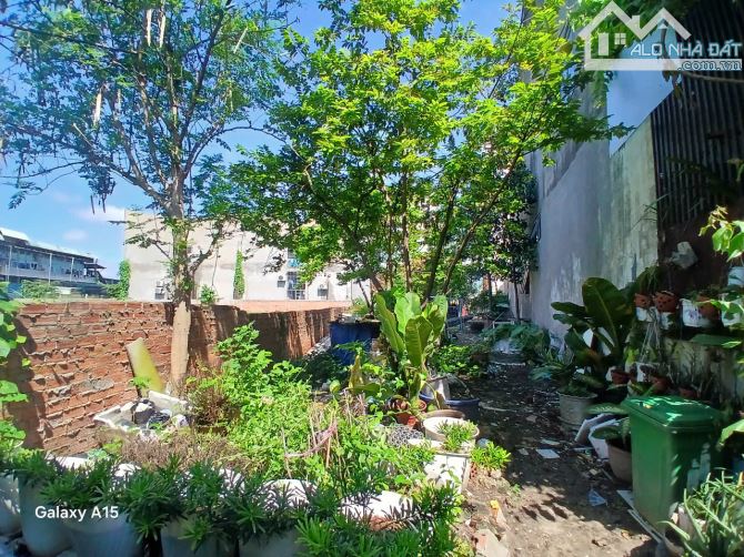 GẤP, BÁN LÔ ĐẤT ĐẸP HIẾM–HẺM XE HƠI–LÊ VĂN KHƯƠNG, QUẬN 12, 233M2–NỞ HẬU ĐẸP–GIÁ CHỈ 7.5TỶ