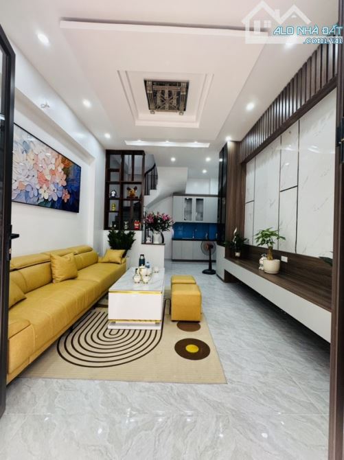HOA HẬU THANH XUÂN - GẦN BÃI Ô TÔ - 5 TẦNG MỚI ĐẸP - FULL NỘI THẤT