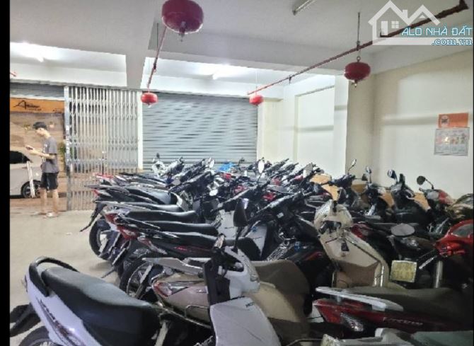 65 Tỷ/ 9 Tầng / 10 M tiền/ 180/200 M2 / Phân Lô Vỉa hè / Tân Triều