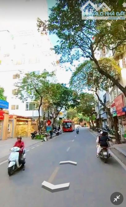 Cần bán nhà mặt phố Nguyễn Trường Tộ-Phường Nguyễn Trung Trực- Ba Đình- Hà Nội 66m2x3T