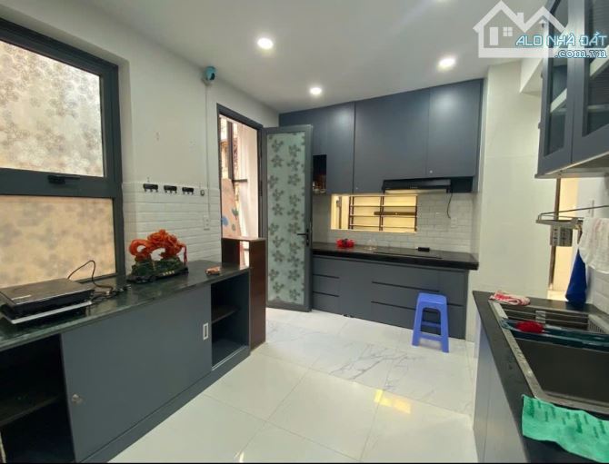 GIẢM 1TỶ3 💥 CHDV DÒNG TIỀN 840TR/NĂM, NGANG 14M, HẺM XE HƠI, LINH ĐÔNG CHỈ HƠN 13 TỶ