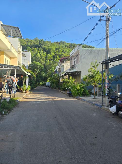 Bán nhanh lô đất đầu đường Đặng Chất. (Cầu Đôi), phường Đống Đa, Quy Nhơn - 1
