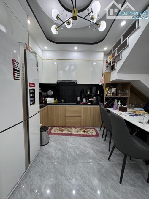 🏡 Siêu Phẩm 3 Tầng Kiệt Ô tô  NGUYỄN CHÁNH – GẦN BIỂN – GIÁ SIÊU YÊU 🏡 - 1