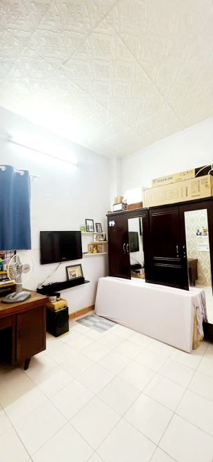 KHU VIP TÔ HIỆU - HOÀ BÌNH - XE HƠI TỚI NHÀ - XÁT MẶT TIỀN 72M GIÁ CHỈ 6 TỶ5 - 1