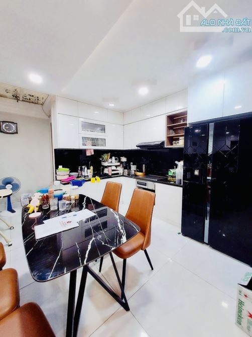 Bán nhà 5 tầng, hẻm 8m, Lê Văn Thọ, P.14, Gò Vấp, khu đồng bộ, chỉ 7 tỷ 7 hơn thương lượng - 1