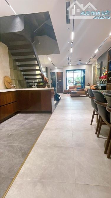 Bán liền kề Ngô Thì Nhậm Hà Đông, 90m2*4T, 8 mặt tiền, Plo, vỉa hè oto tránh, Kinh doanh. - 1