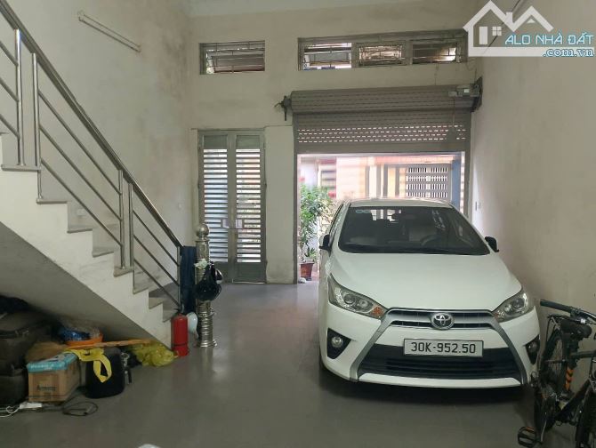 BÁN NHÀ ĐẠI LINH NAM TỪ LIÊM 100m 25.8TỶ 5 TẦNG MT 5m. GARA Ô TÔ. - 1