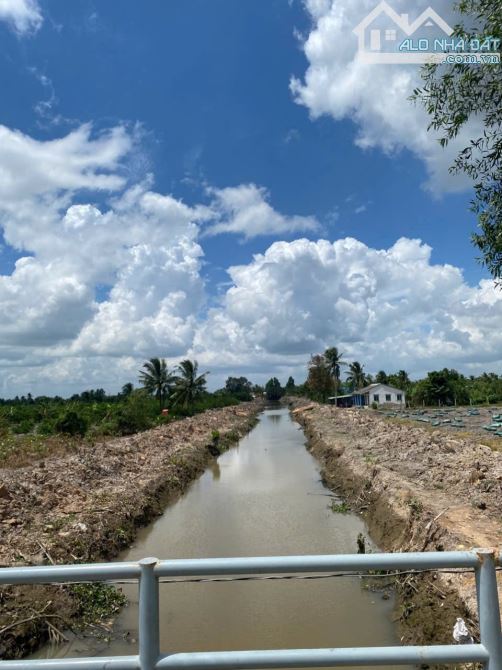 4500m2 đất vườn ( có 1034m2 thổ ) ấp 10, xã Lương Hòa,Bến Lức giá 7 tỷ - 1