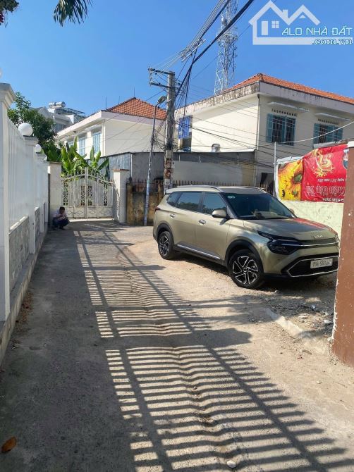 CẦN BÁN LÔ ĐẤT HẺM Ô TÔ PHƯỚC LONG  • Vị trí đẹp, đường ô tô quay đầu. - 1