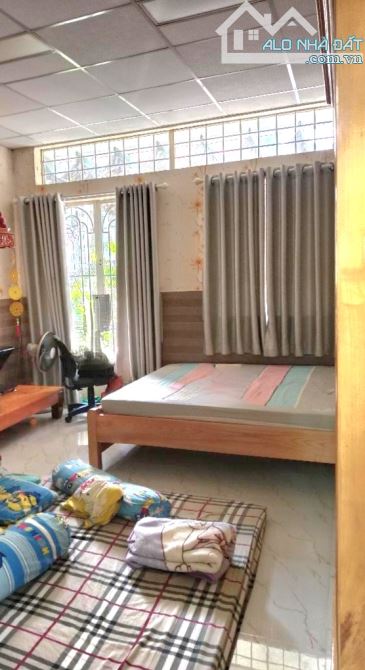 BÁN NHÀ CẠNH NGUYỄN SƠN - AEO.N MAILL - HẺM OTO - ( 4X15M ) - 1