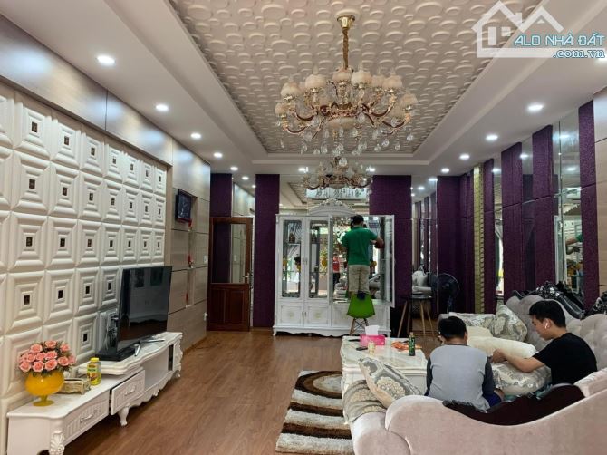 Cần bán căn biệt thự trung tâm hải châu đà nẵng - 1