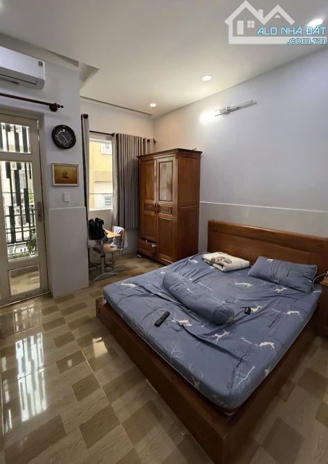 NGỠ KO CÓ NHÀ ĐẸP 4 TẦNG NHỈNH 7 TỶ AI NGỜ CÓ CĂN QUÁ ĐẸP, HXH, GẦN NGÃ 4 Â.CƠ vs LL.QUÂN - 1