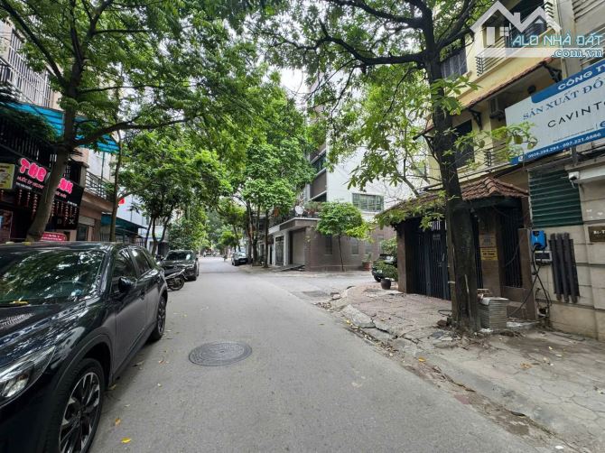 SIÊU PHẨM KĐT VĂN QUÁN-HÀ ĐÔNG,PHÂN LÔ VỈA HÈ Ô TÔ TRÁNH ĐỖ,DT 80MX5T,GIÁ 23,4 TỶ - 1