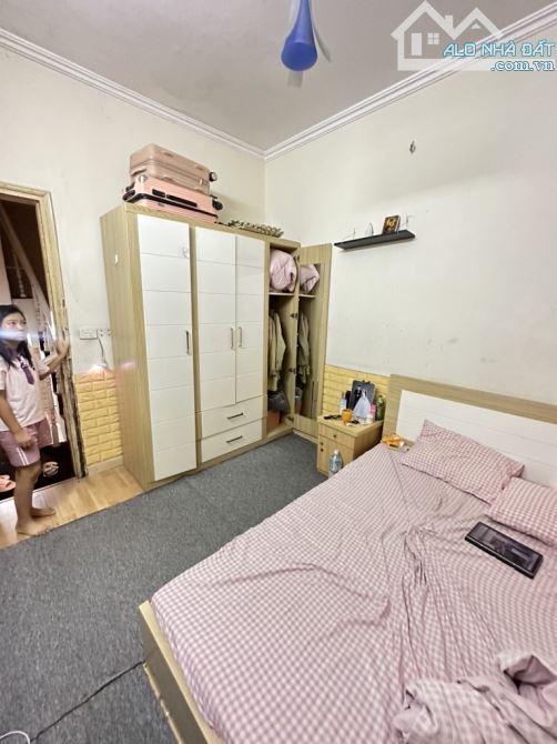 Bán nhà phố Lê Ngọc Hân: 22m2, 4 tầng 3 ngủ. Khu vực lõi Trung Tâm hiếm nhà bán - 1