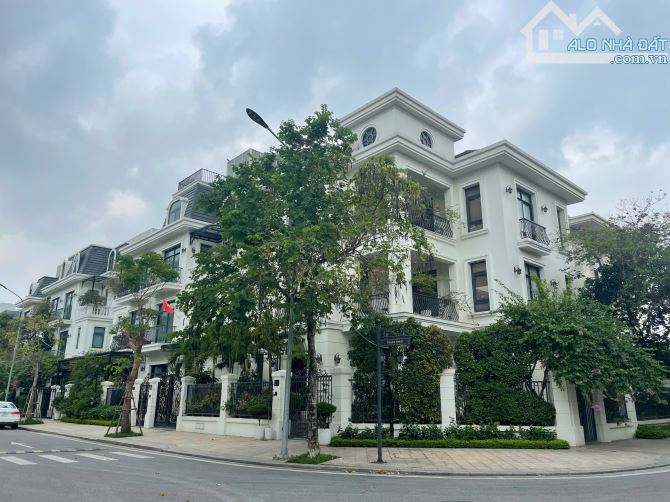 Bán biệt thự StarLake Tây Hồ Tây — 230m², vị trí đẹp, an ninh  24/7, gần hồ công viên - 1