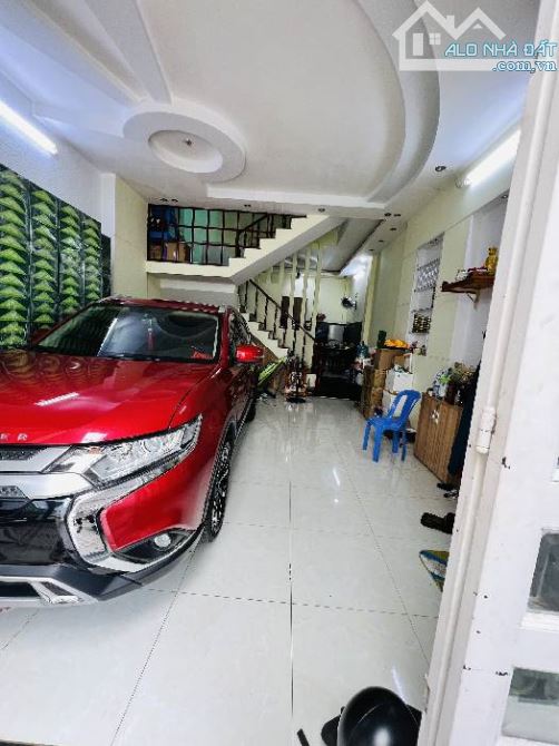 Thới an 16, Q12. Dt 5,3x16m. Xe hơi ngủ trong nhà - 1