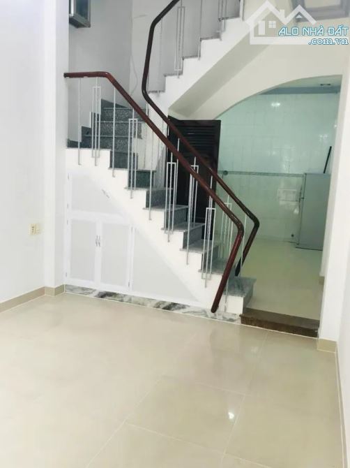 Nhà đẹp Bùi Thị Xuân, gần Lê Văn Sỹ – 1 trệt 3 lầu ST – Giá chỉ 6.8 tỷ - 1