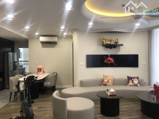 CHUNG CƯ 46 PHỐ VỌNG, Q. HAI BÀ TRƯNG, 3 NGỦ DIỆN TÍCH 110M2, TẦNG TRUNG, TẶNG TOÀN BỘ NỘI - 1