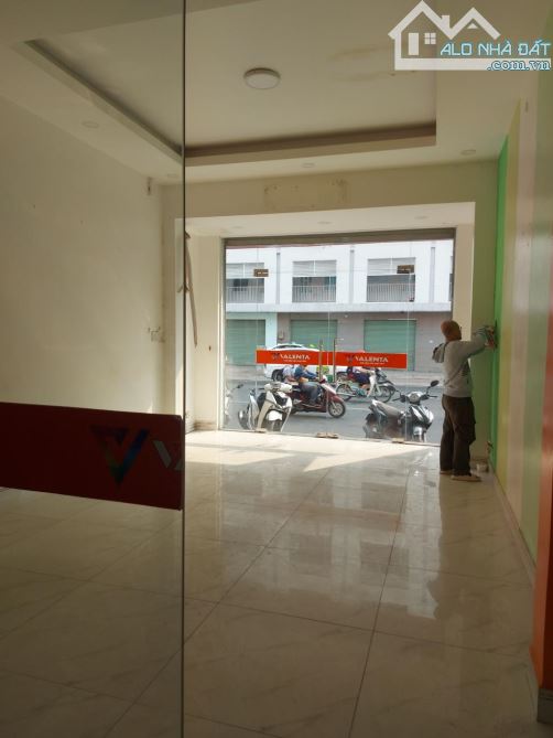 Bán nhà 4 tầng Mt đường Phạm ngũ lão phường 7 quận gò vấp - 1
