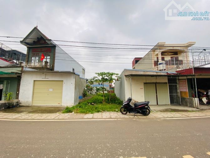 💥💥💥 Chính chủ gửi bán Lô Mặt Đường Thôn Đường Đá, Hoa Động, 101m2, Giá LH 💥💥💥 - 1