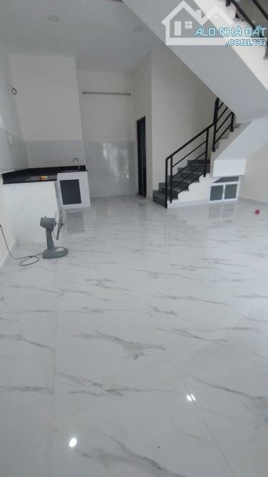 Bán nhà SHR Q7, 45m2, 3 tầng 3 pn,hẻm 3m, nhỉnh 4 tỷ - 1