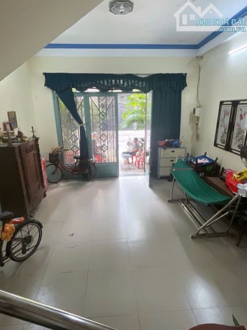 NHà 3 tầng, khu Víp Tô Hiệu, ngang 5m, DTSD 210m2, Bán gấp 7.9ty - 1