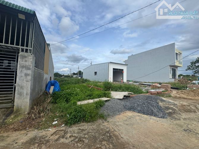 Bán đất gần sân bay liên khương dt 5x30m tc75m2 Giá 1,3ty - 1
