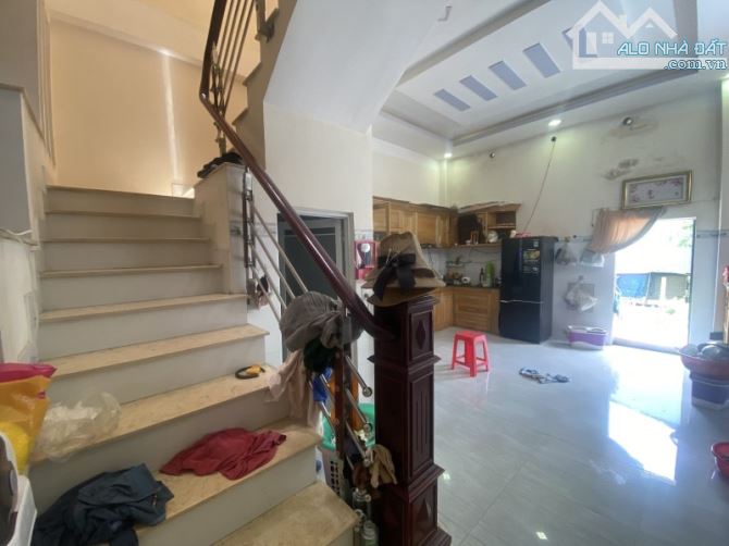 Bán nhà 3 Tầng MẶT TIỀN đường Nguyễn Thị Minh Khai,gần Chiêu Liêu,giá đầu tư - 1