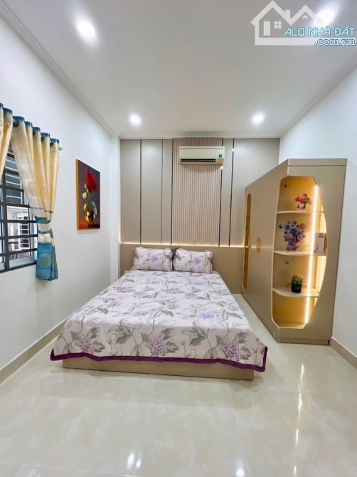 🪭NHÀ BÁN KẾ BÊN CITILAND 4TẦNG 4PN🪭4,3M x 14M SỔ VUÔNG ĐẸP KHÔNG LG🪭5,5TỶ - 16