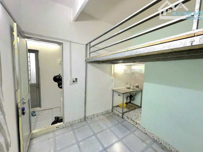 Bán CHDV 3Tầng (5 x 21) sổ NỞ HẬU, hẻm 5m, thu nhập 550tr/năm đường Hoàng Hoa Thám - 2