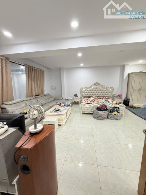 Bán nhà Khu Vip Bàu Cát Ngang gần 8m x 38m,2 mặt hẻm XT, Giá 40.5 Tỷ - 2