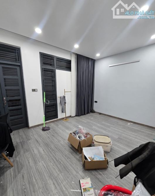 Bán Nhà Bình Tân - gần Aeon Tân Phú - 3 tầng - DT 5x12M - hẻm xe hơi - chỉ 4.8 tỷ - 2
