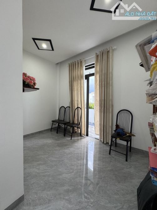 🏡 Siêu Phẩm 3 Tầng Kiệt Ô tô  NGUYỄN CHÁNH – GẦN BIỂN – GIÁ SIÊU YÊU 🏡 - 2