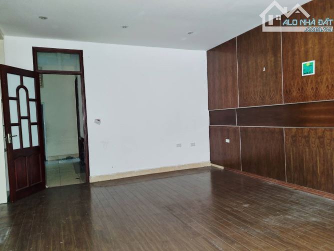 Bán nhà Trần Phú Hà Đông – 85m² – mặt tiền 5.2m – sổ đỏ chính chủ, giá nhỉnh 16 tỷ. - 2
