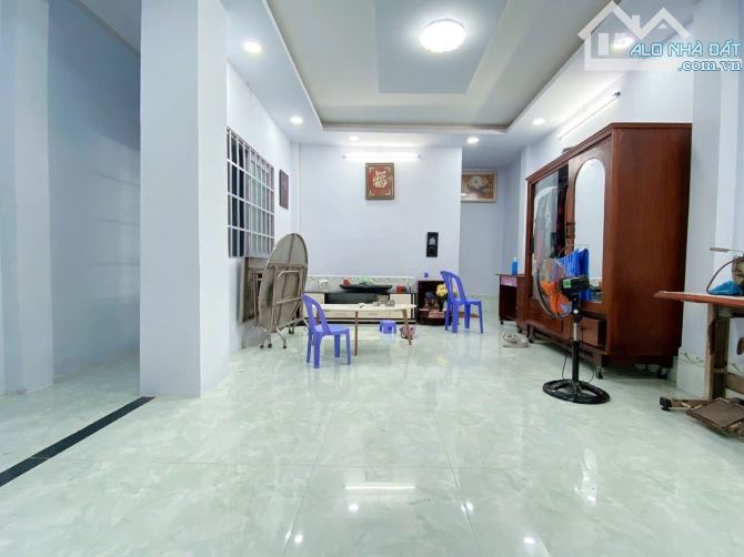 Bình Tân, An Lac, Mặt tiền kinh doanh, Nhà đẹp 2 tầng, 100m2, giá rẻ - 2
