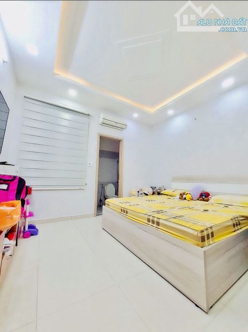 Bán nhà 5 tầng, hẻm 8m, Lê Văn Thọ, P.14, Gò Vấp, khu đồng bộ, chỉ 7 tỷ 7 hơn thương lượng - 2