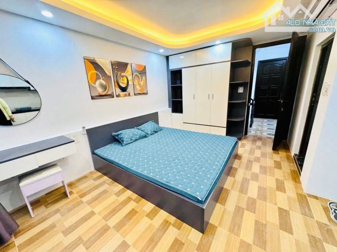 Hot! Bán Toà CCMN - Xuân Thuỷ- Cầu Giấy - Gần Phố - 55M2 -5 Tầng - MT4.3m - 12 Tỷ Hơn - 2