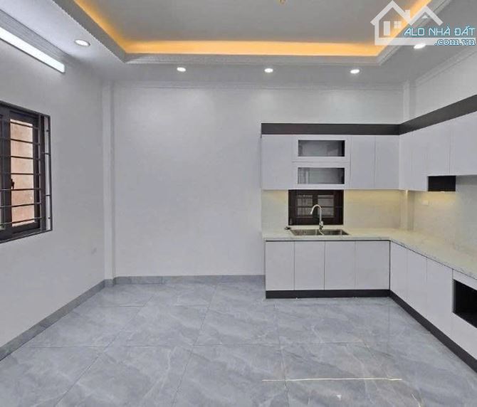 BÁN NHÀ TÂY MỖ_SÁT VINCOM_ĐƠN LẬP, Ô TÔ LÙI CỬA_NGÕ THÔNG_42M2X4T, NHIỀU NGỦ, NGAY GẦN BÃI - 2