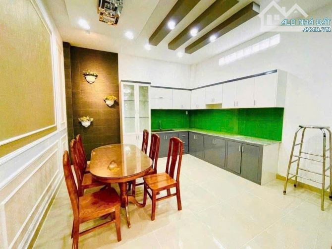 NHÀ 4 LẦU 4 PHÒNG NGỦ MỚI ĐẸP ĐẦY ĐỦ NỘI THẤT XỊN HẺM 417 QUANG TRUNG - 2