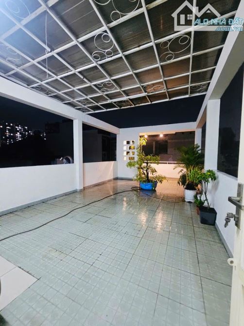 BÁN NHÀ ĐỒNG ĐEN, KHU VIP BÀU CÁT - 4 TẦNG, 78M2, NGANG GẦN 5M, HẺM XE HƠI THÔNG - HƠN 12T - 2