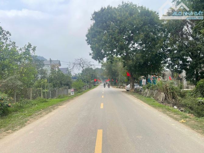 Cần bán gấp lô đất 346m - có 282m đất ở -  lô 2 mặt tiền tại xã Thanh Sơn - giá 2,x tỷ - 2