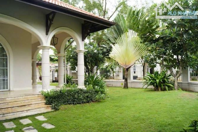 Bán Gấp Nhà Hxh Nam Kỳ Khởi Nghĩa Quận 3  - Dt : 23 x 23_3 tầng_Giá:95 tỷ tl - 2